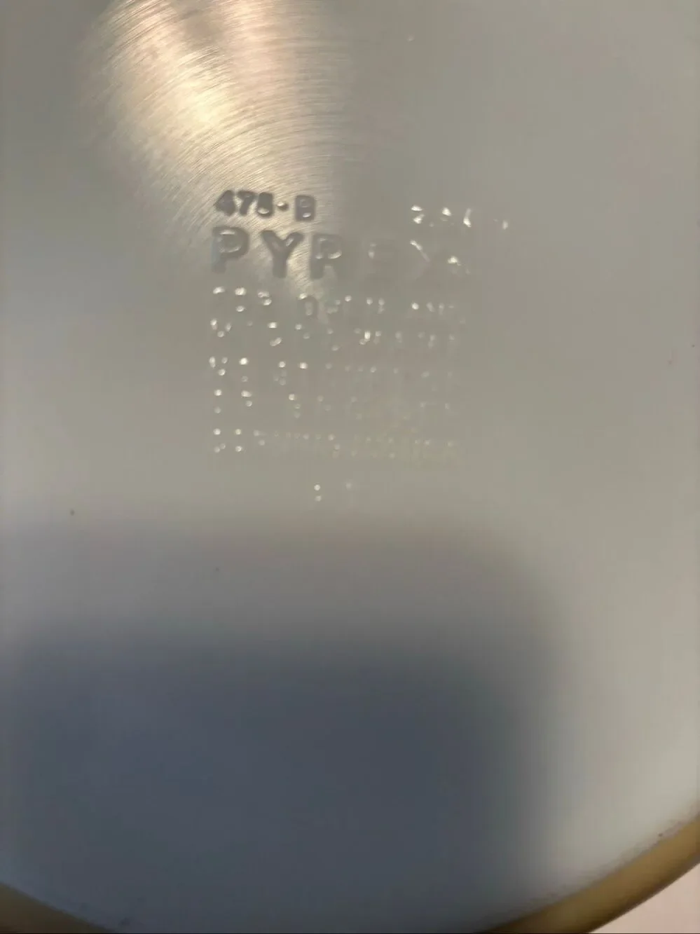 Vintage Pyrex Homstead Casserole Dish